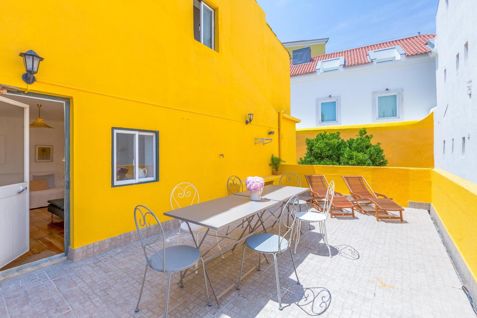 Alfama, Bright And Spacious With Private Terrace, By Timecooler * Lisboa