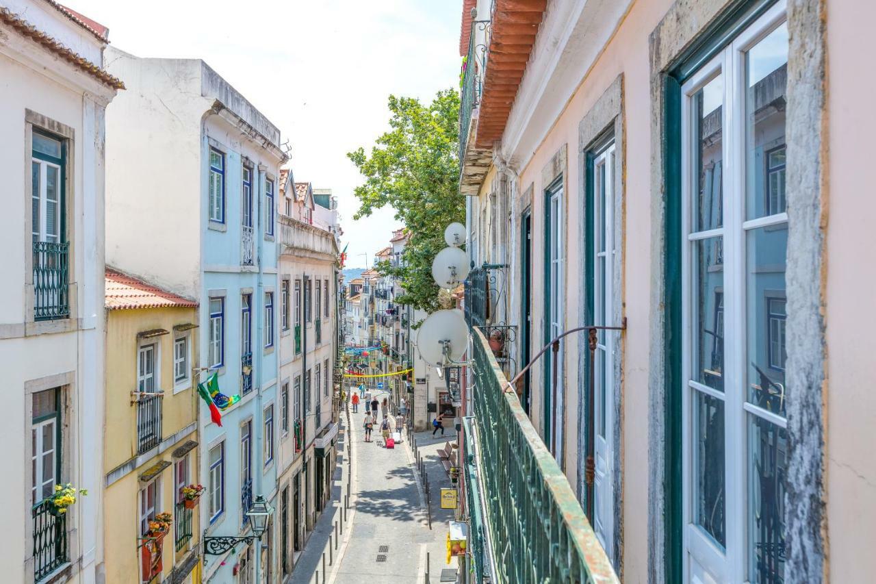 Alfama, Bright And Spacious With Private Terrace, By Timecooler * Lisboa
