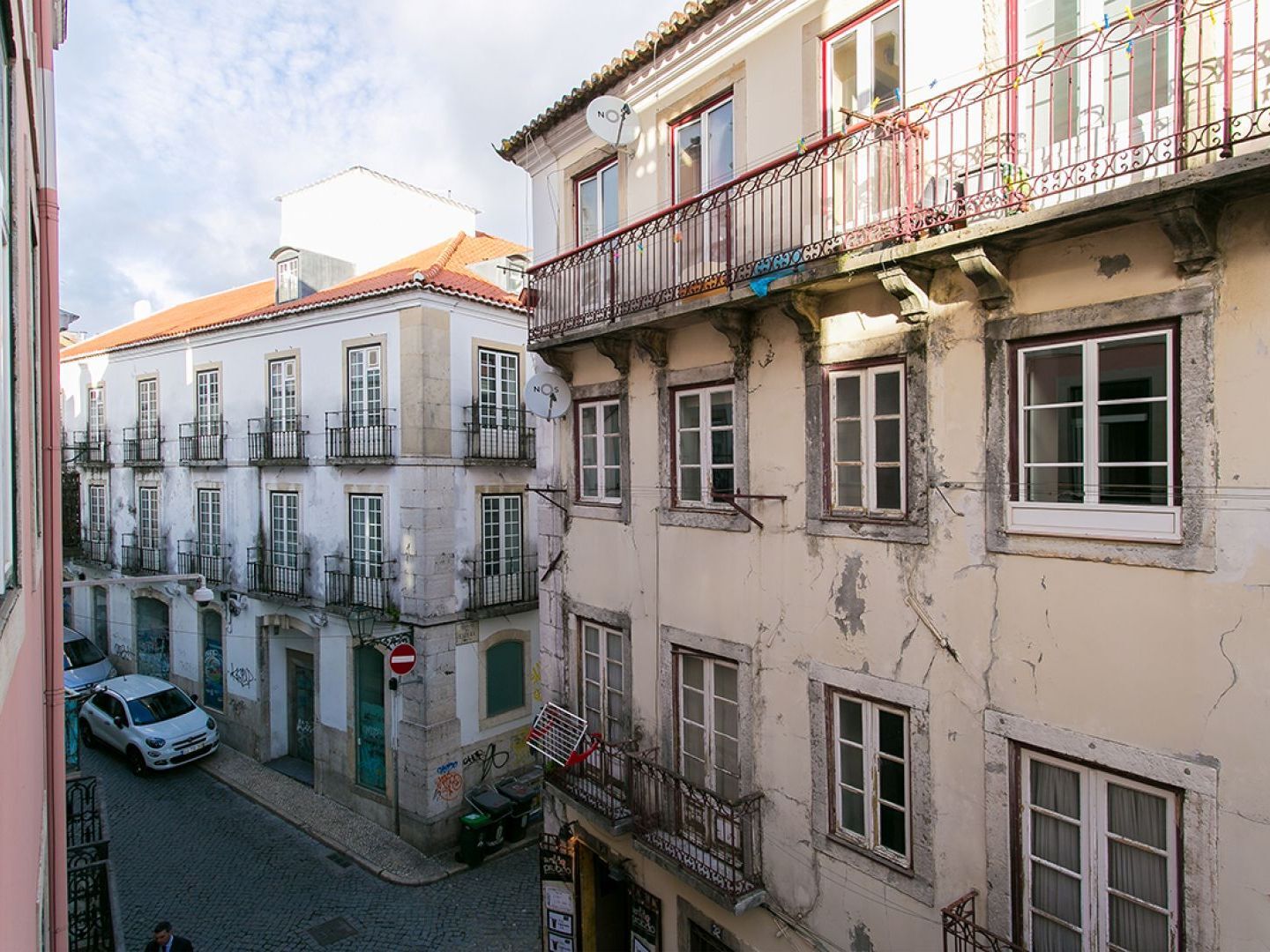 Apartment Joivy Splendid 2br Flat In Bairro Alto, Nearby Luis De Camoes Square *