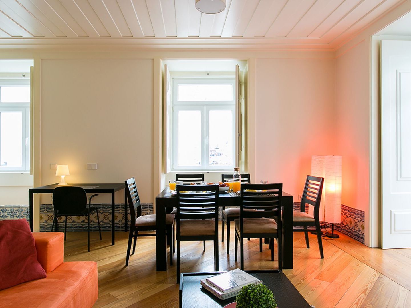 Joivy Elegant 2br With Workspace Nearby Baixa-chiado Subway Appartement