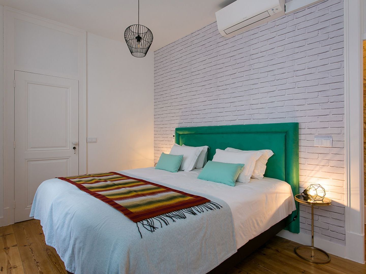 Joivy Gorgeous 3br With Balcony Nearby Time Out Market Lissabon