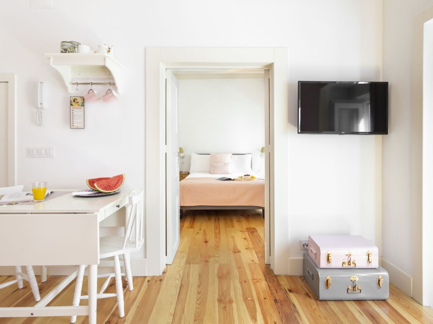 Appartement Altido Chic 1br Apt With Balcony Close By Graça Viewpoint&tram Stops *