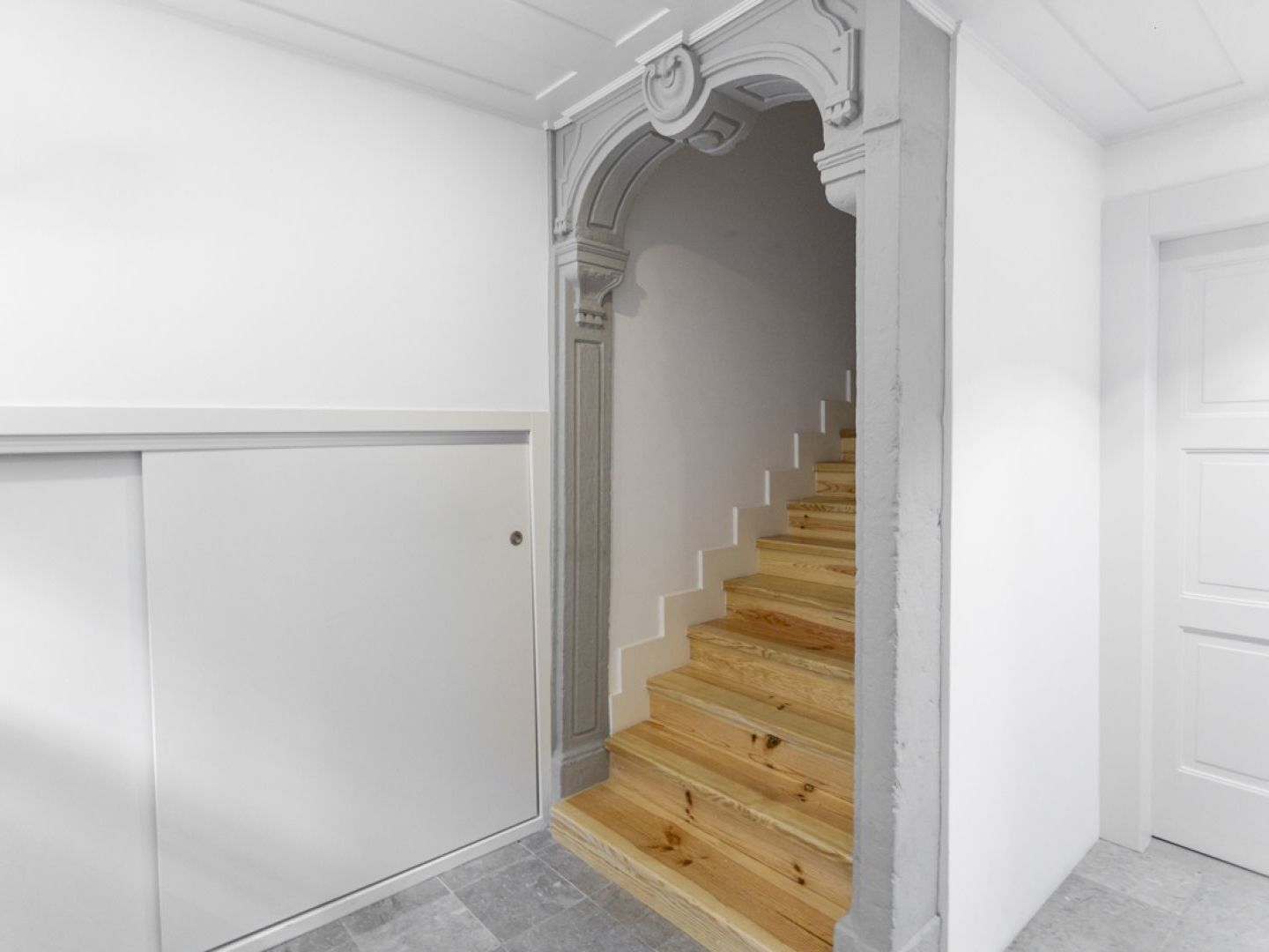 Altido Chic 1br Apt With Balcony Close By Graça Viewpoint&tram Stops Appartement Lisboa