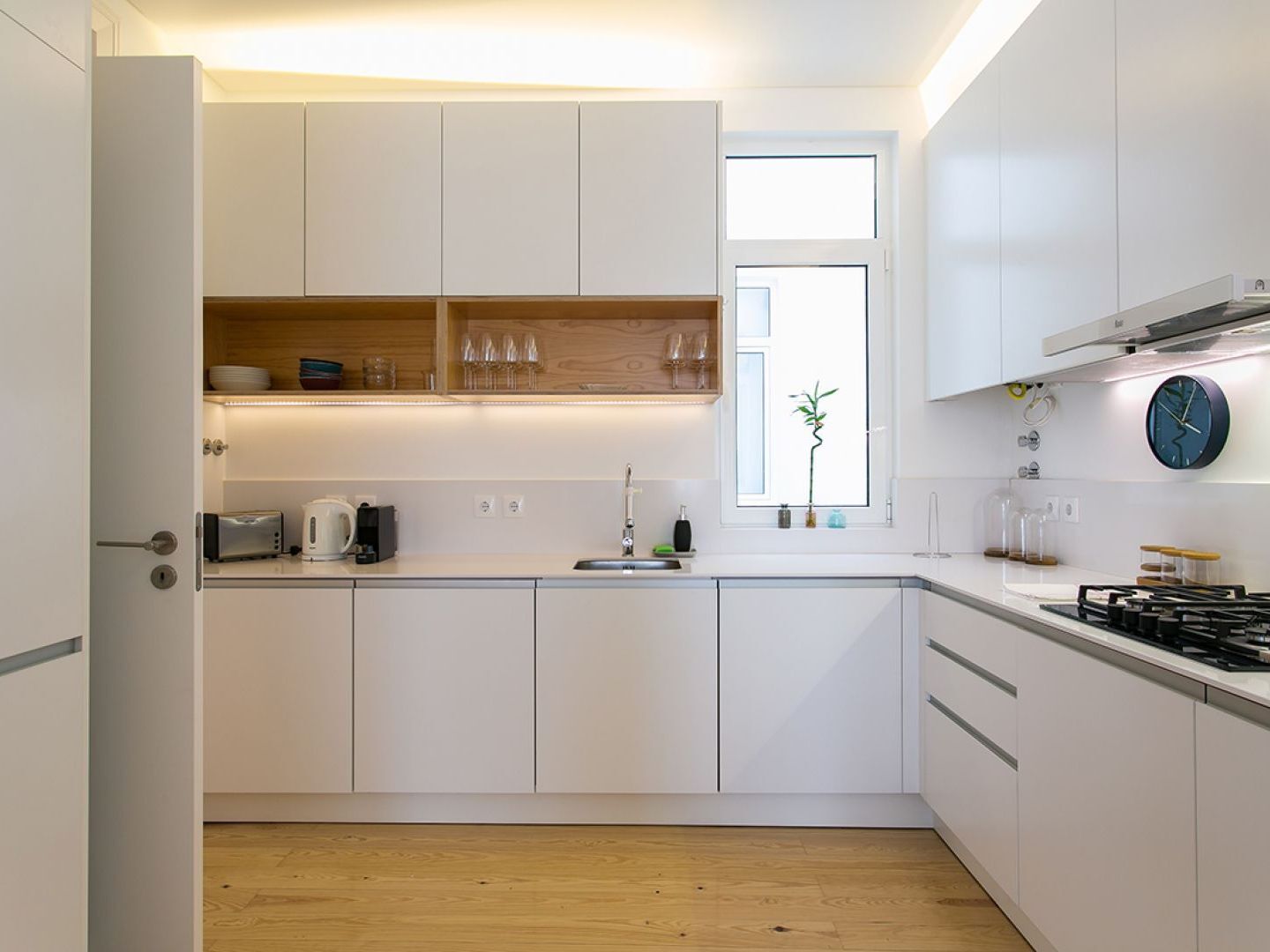 Altido Elegant Deluxe & Altido Luxurious 3-bedroom Apt With Terrace In Intendente Appartement