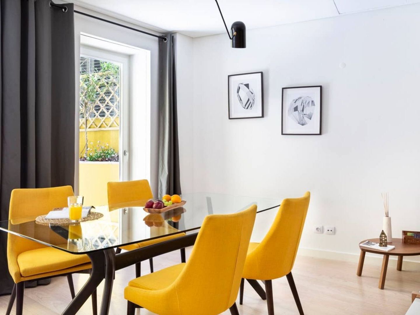 Altido Bright And Elegant 1br With Workspace And Huge Terrace In Pena, Close By Viewpoint * Lisbon