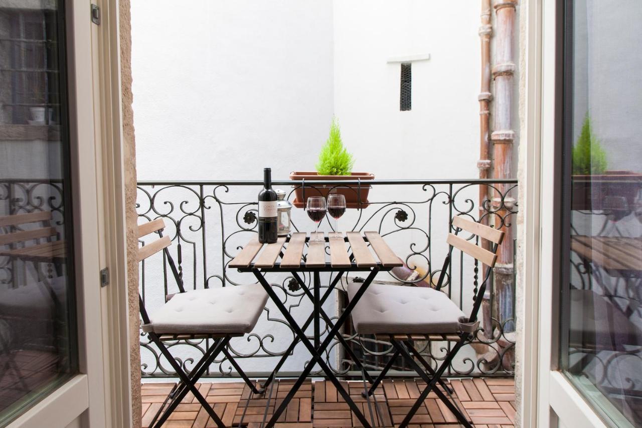 Joivy Baixa Deluxe Apartments