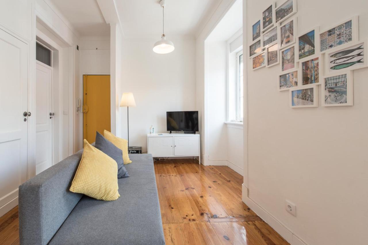 Cozy With Castel View Appartement Lissabon