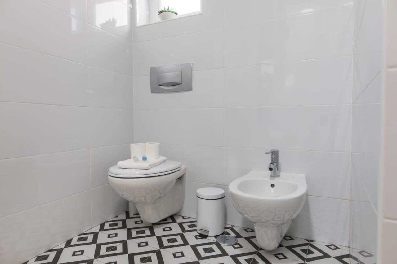 Lovelystay - Bairro Alto Terrace Wonder Appartement