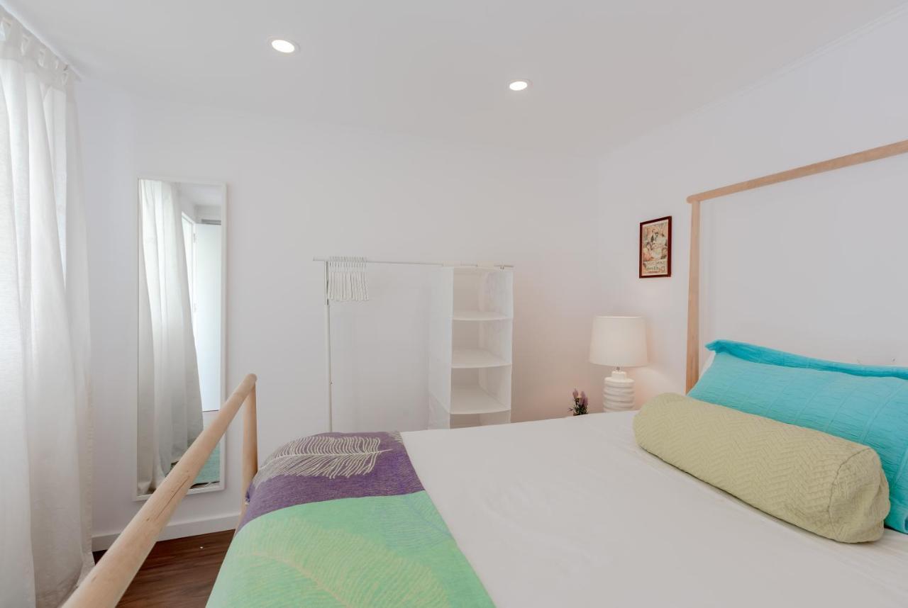 Apartment Sunny With Patio, By Timecooler