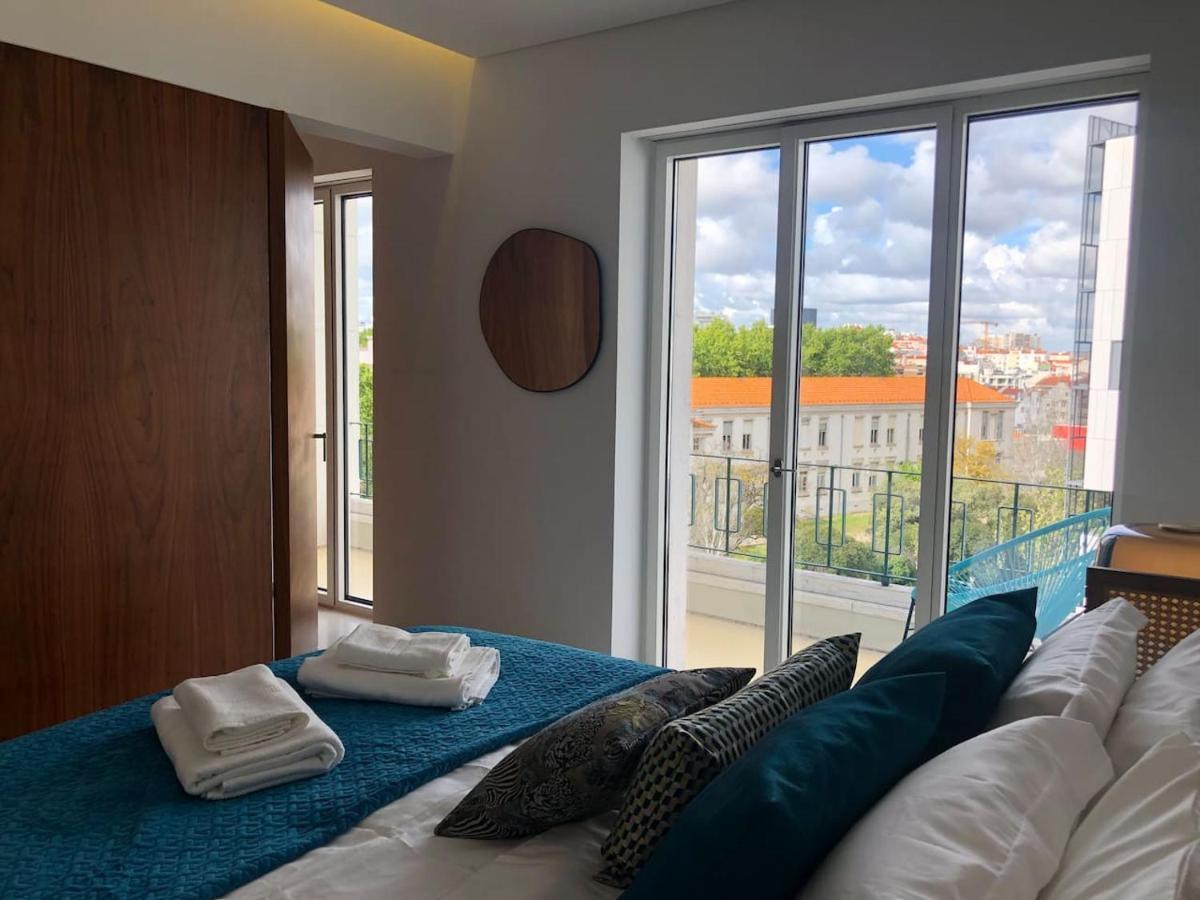 Architectural Poetry In An Unique 3bdrs View Flat Appartement Lisboa