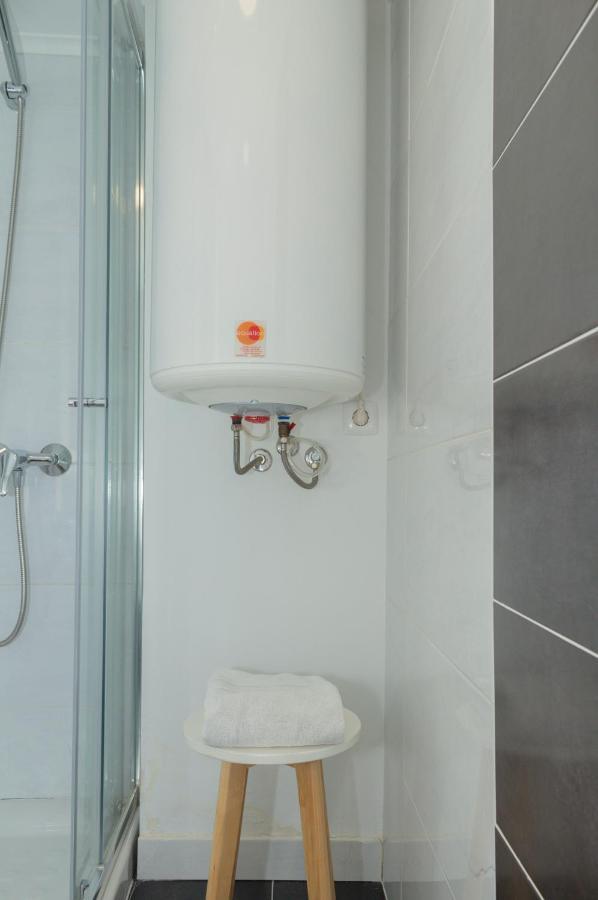 Appartement Indigo Moon's Secret Sanctuary In Alfama Lisboa