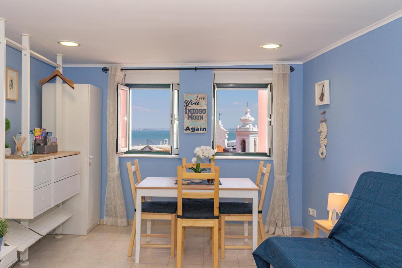 Indigo Moon's Secret Sanctuary In Alfama *