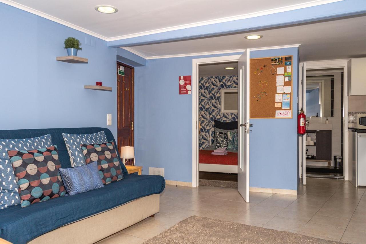 Indigo Moon's Secret Sanctuary In Alfama