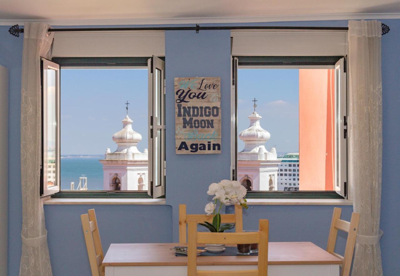 Indigo Moon's Secret Sanctuary In Alfama