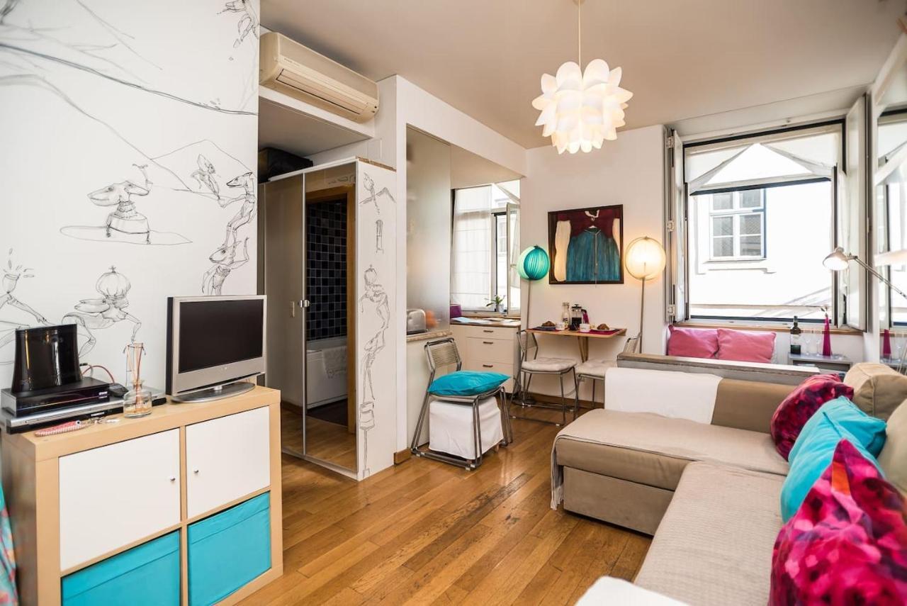 Apartamento No Coração Do Chiado, Rua Garrett Lisboa