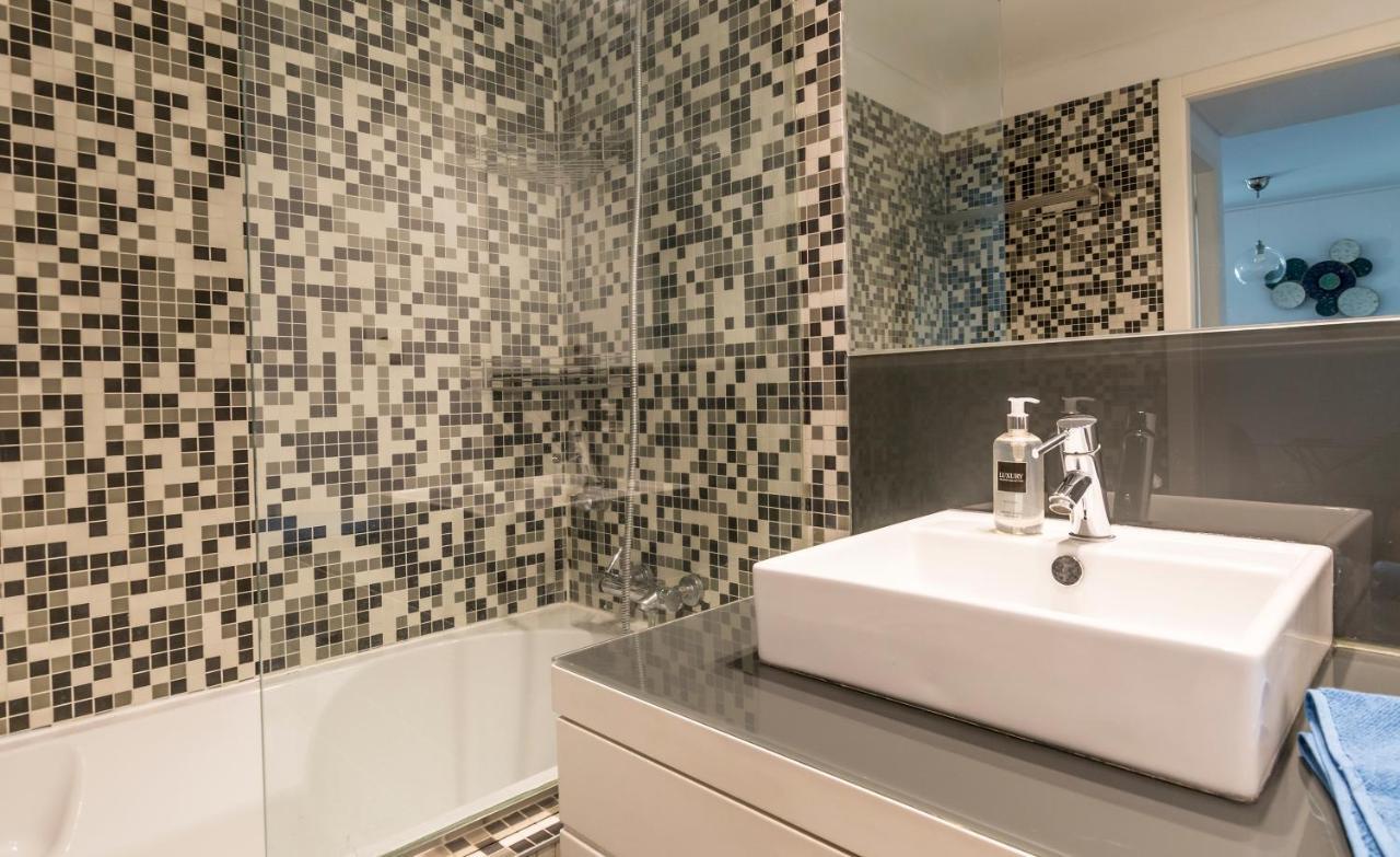 Apartment Metrocity One Bedroom - A/c & Swimming Pool *