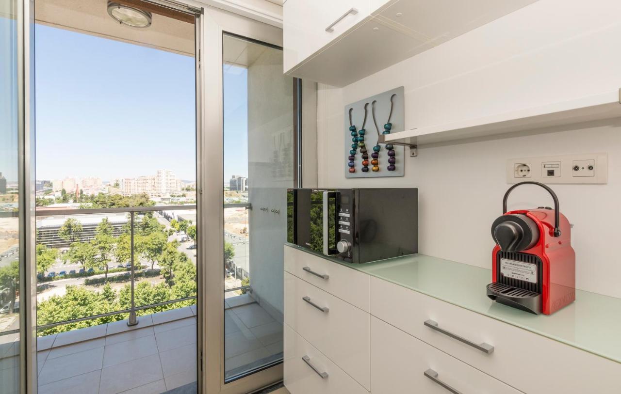 Metrocity One Bedroom - A/c & Swimming Pool * Lisbon