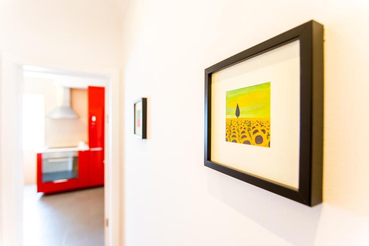 Apartamento Belem! Charming 2 Bedroom W Terrace, Wifi & Free Street Parking Lisboa