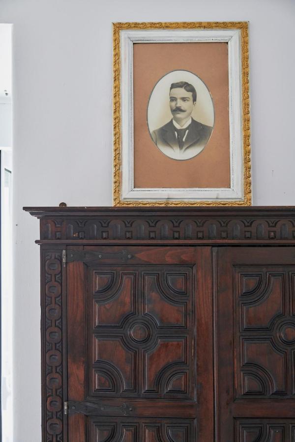 The Modest Apartment