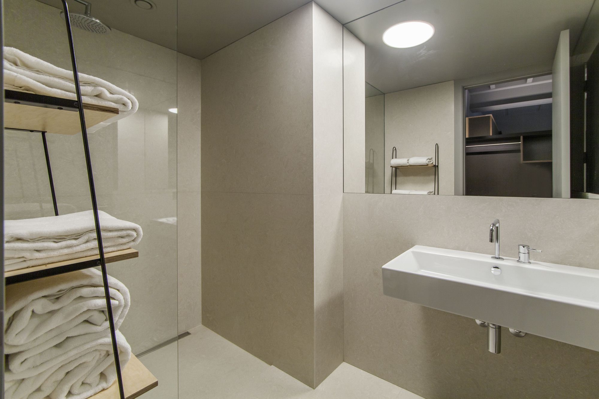 Raw Culture Arts & Lofts Bairro Alto