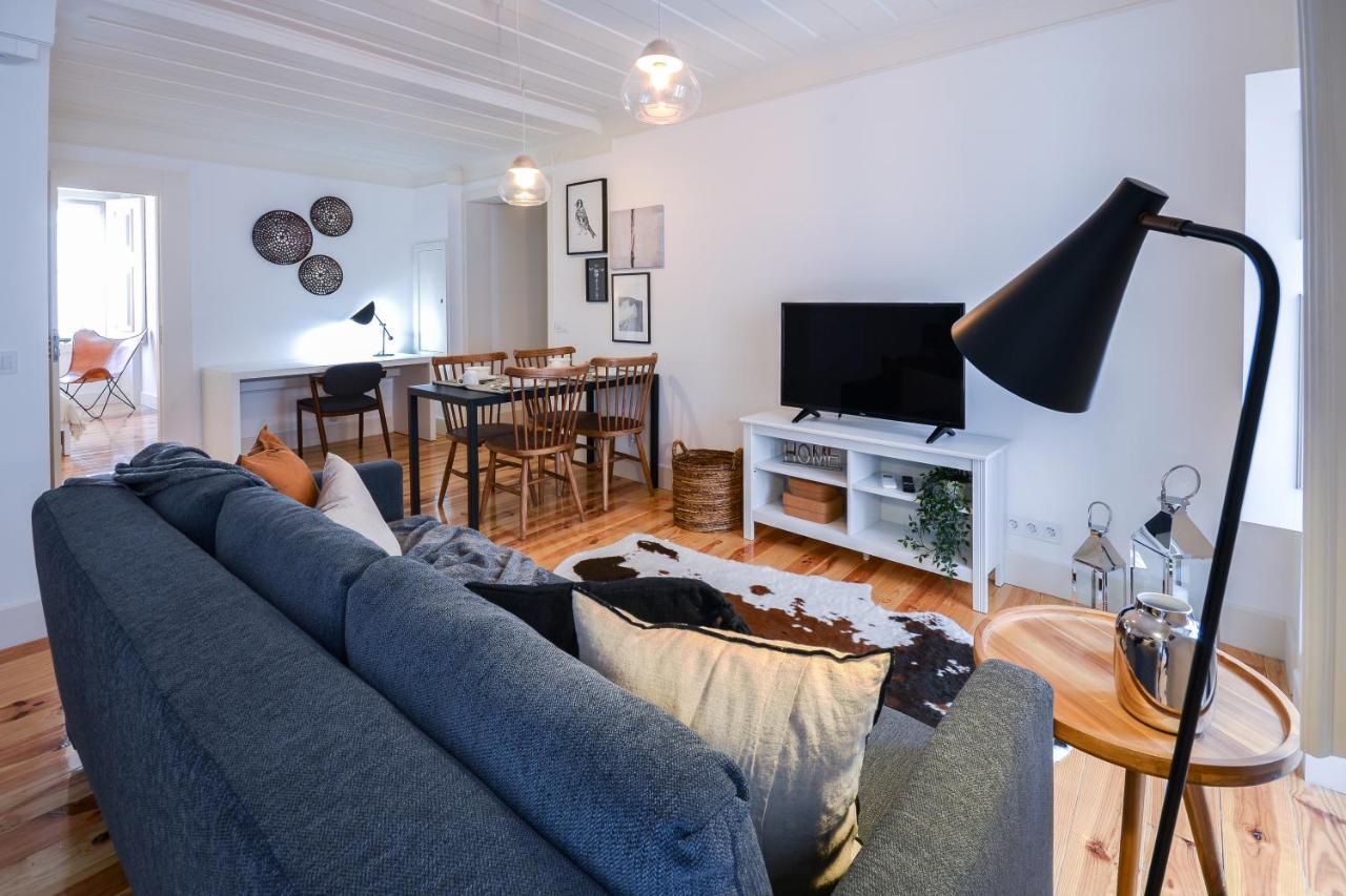 Sunny And Stylish - 11 Min To The Center Apartment *