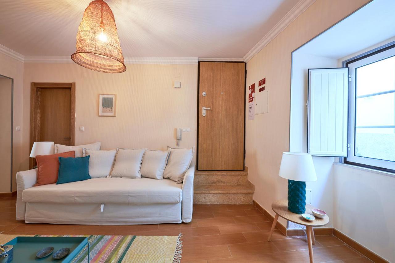 Spacious And Renovated With Amazing Patio, By Timecooler Lissabon