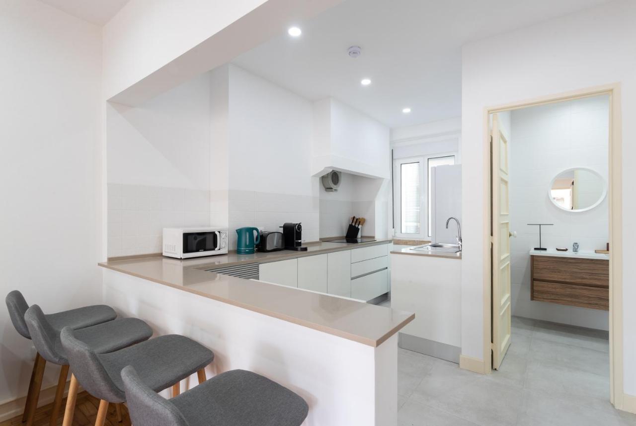 Flh Downtown Flat With Balcony Apartment Lisbon