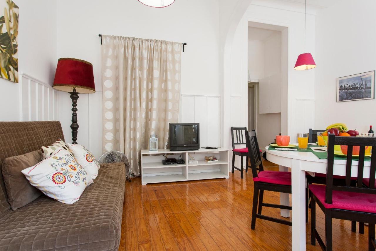 Downtown Augusta Apartment