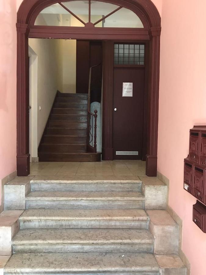 Luxury Part Of The - Modern With Airconditioning - Near Subway Lissabon