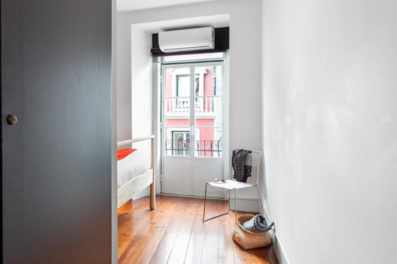 Apartment Joivy Bold And Colourful 1-bed Flat At The Heart Of Chiado, Nearby Carmo Convent Lisbon