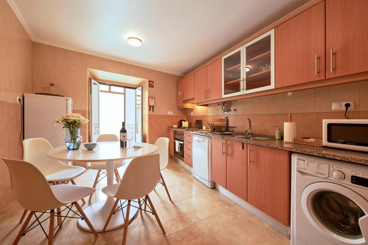 Spacious And Renovated With Amazing Patio, By Timecooler Apartment Lissabon