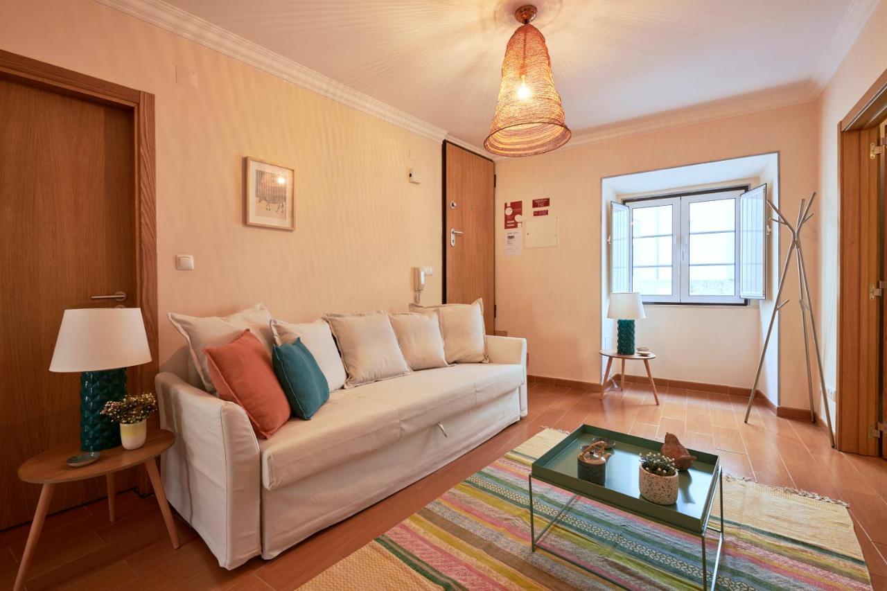 Apartment Spacious And Renovated With Amazing Patio, By Timecooler Lissabon