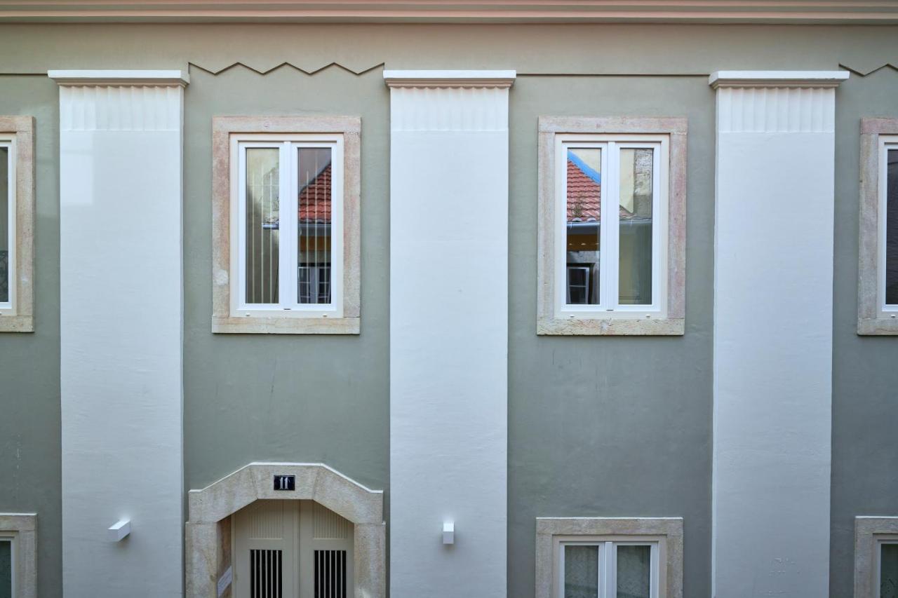 Renovated And Spacious Duplex With Patio, By Timecooler *