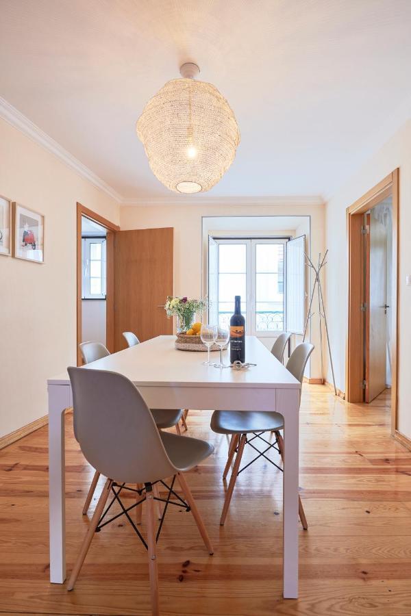 Appartement Renovated And Spacious Duplex With Patio, By Timecooler