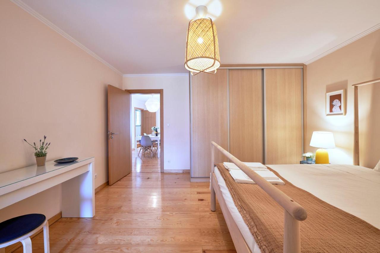 Renovated And Spacious Duplex With Patio, By Timecooler