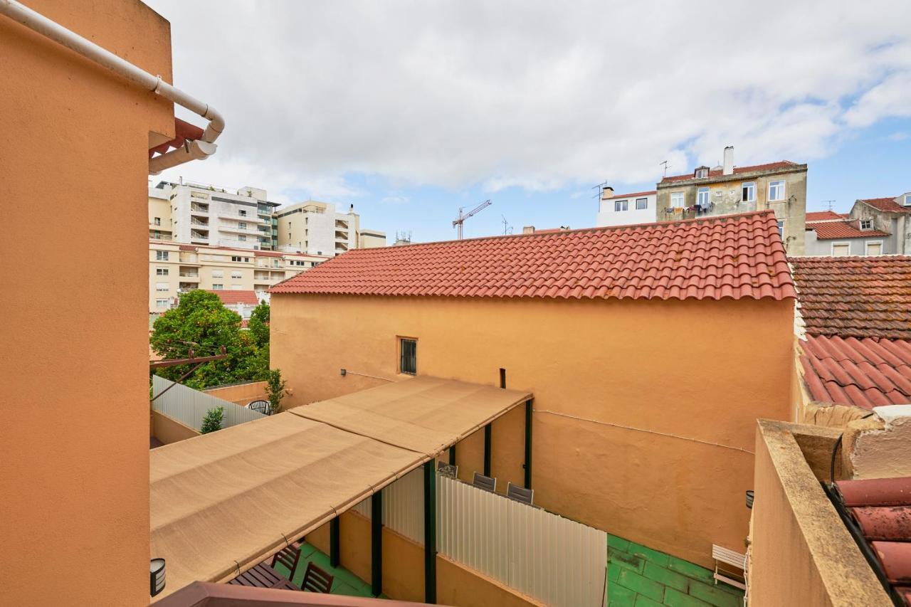 Renovated And Spacious Duplex With Patio, By Timecooler Appartement Lisboa