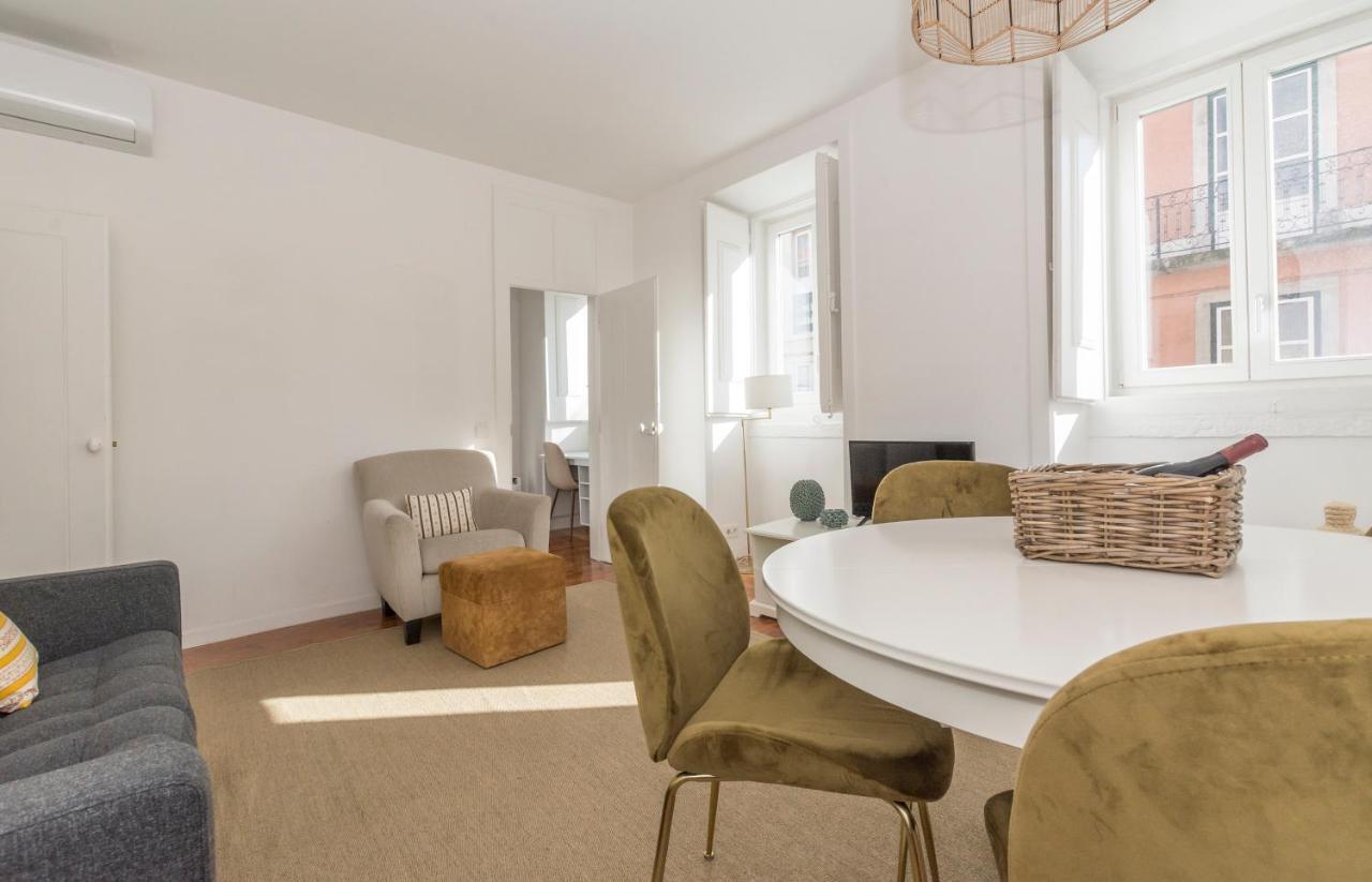 Live Like A Local @ Casa Da Esquina - Wifi & A/c * Lisboa