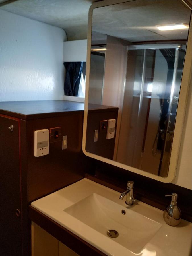 Bateau-hôtel Sea Suites - Boat *
