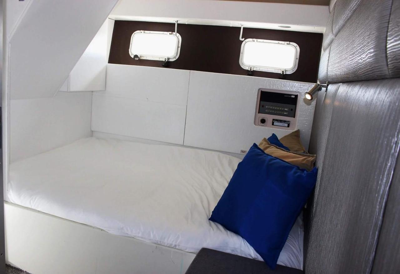 Sea Suites - Boat Bateau-hôtel Lisboa