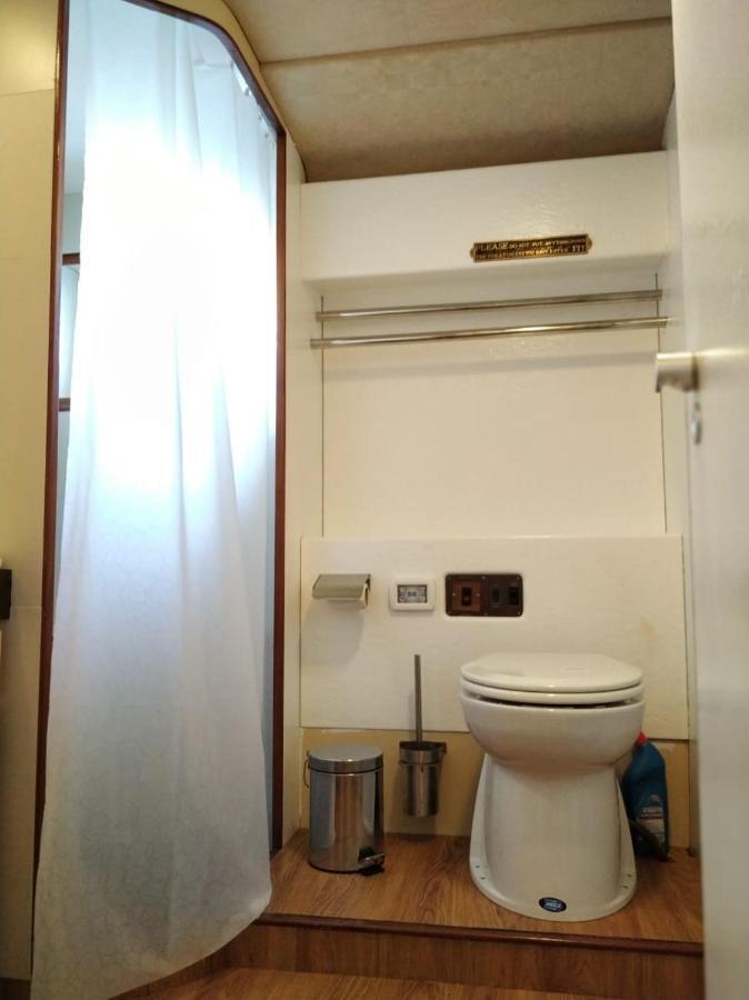 Sea Suites - Boat Bateau-hôtel *