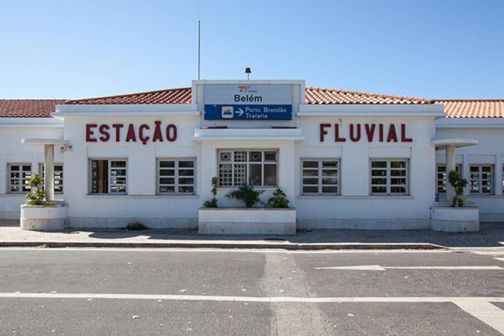 Lovely Near Belem Lissabon