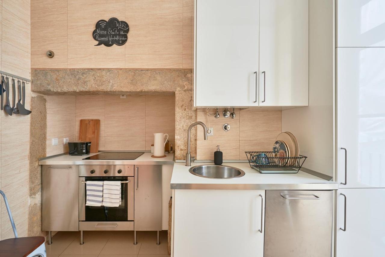 Spacious In The Perfect Location, By Timecooler *