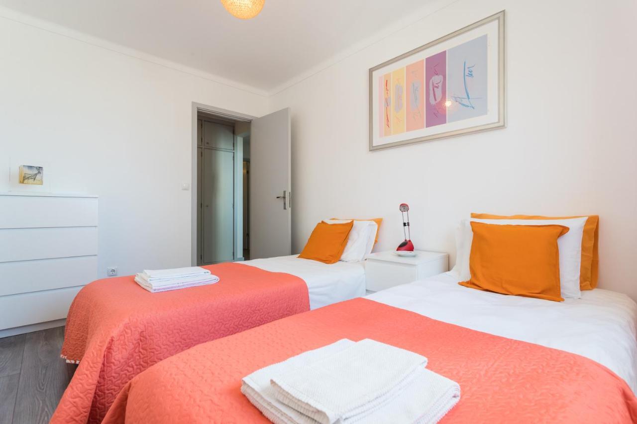 Parque Nações, Near Airport, Metro Station Apartamento