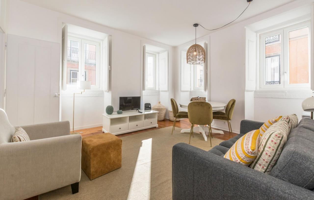 Live Like A Local @ Casa Da Esquina - Wifi & A/c Appartement
