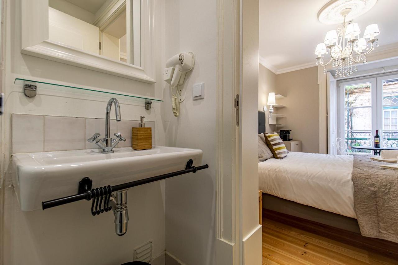 Lovelystay - Charming Douradoures I Appartement Lisboa
