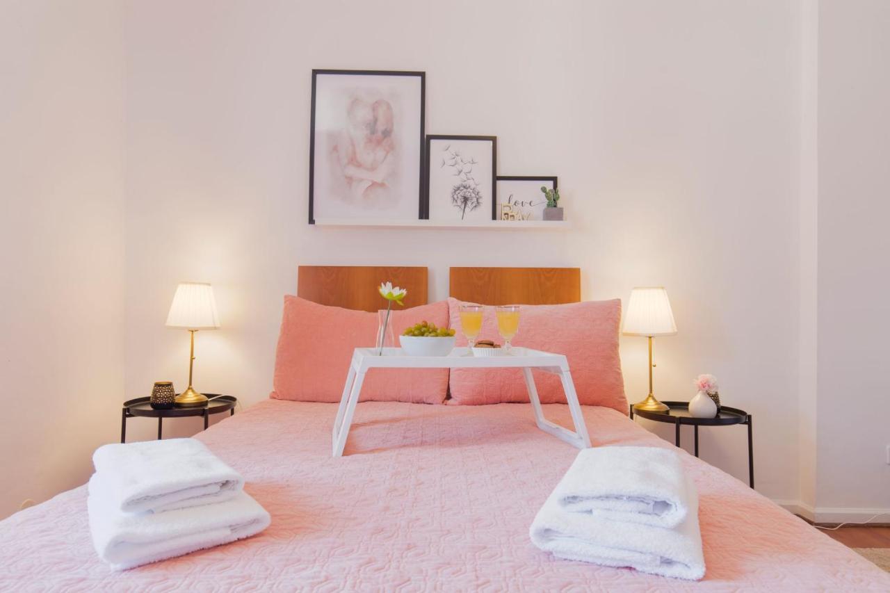 Appartement Charming Chiado 2bedr W/balcony And View Lissabon