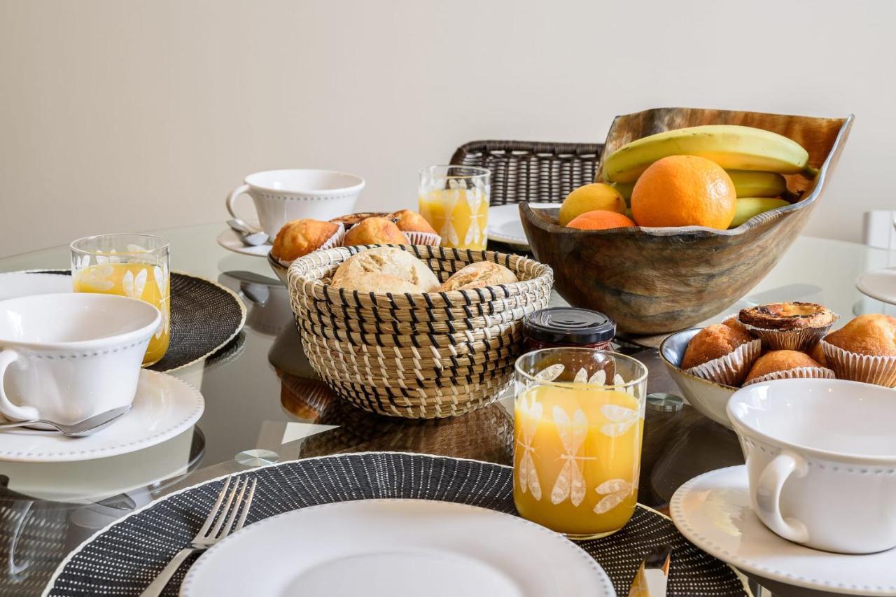 Apartment Guestready - Elegant With Private Terrace In Martires Da Patria Lissabon