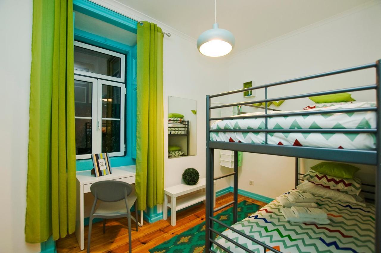 Quarto em Acomodações Particulares C&o Alcântara-lisbon