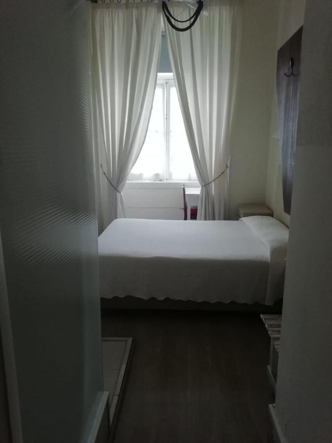 Guest house Pensao Residencial Estrela Do Mondego Lisbon