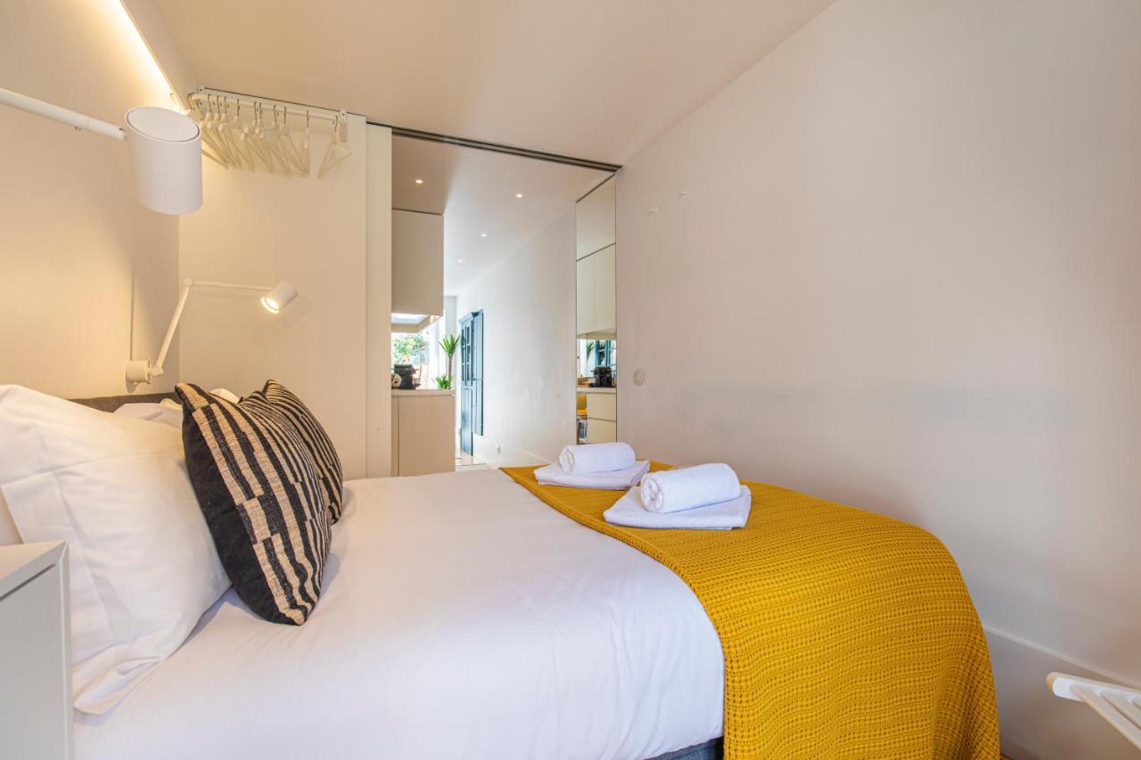 Lovelystay - The Blue Pool House * Lisboa